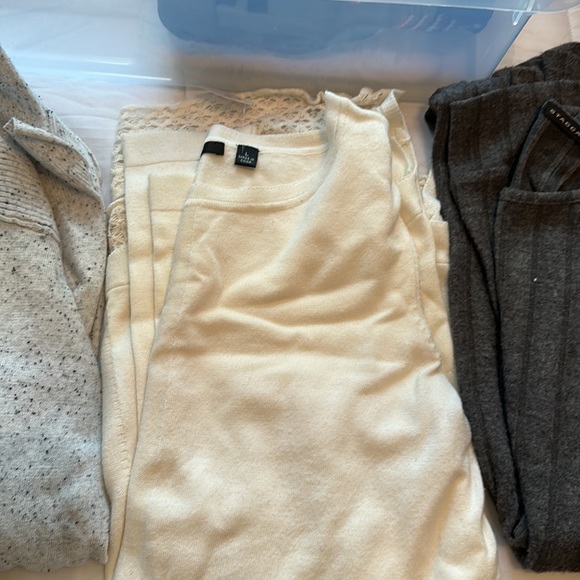 6 women’s sweaters, M\L - Picture 3 of 14